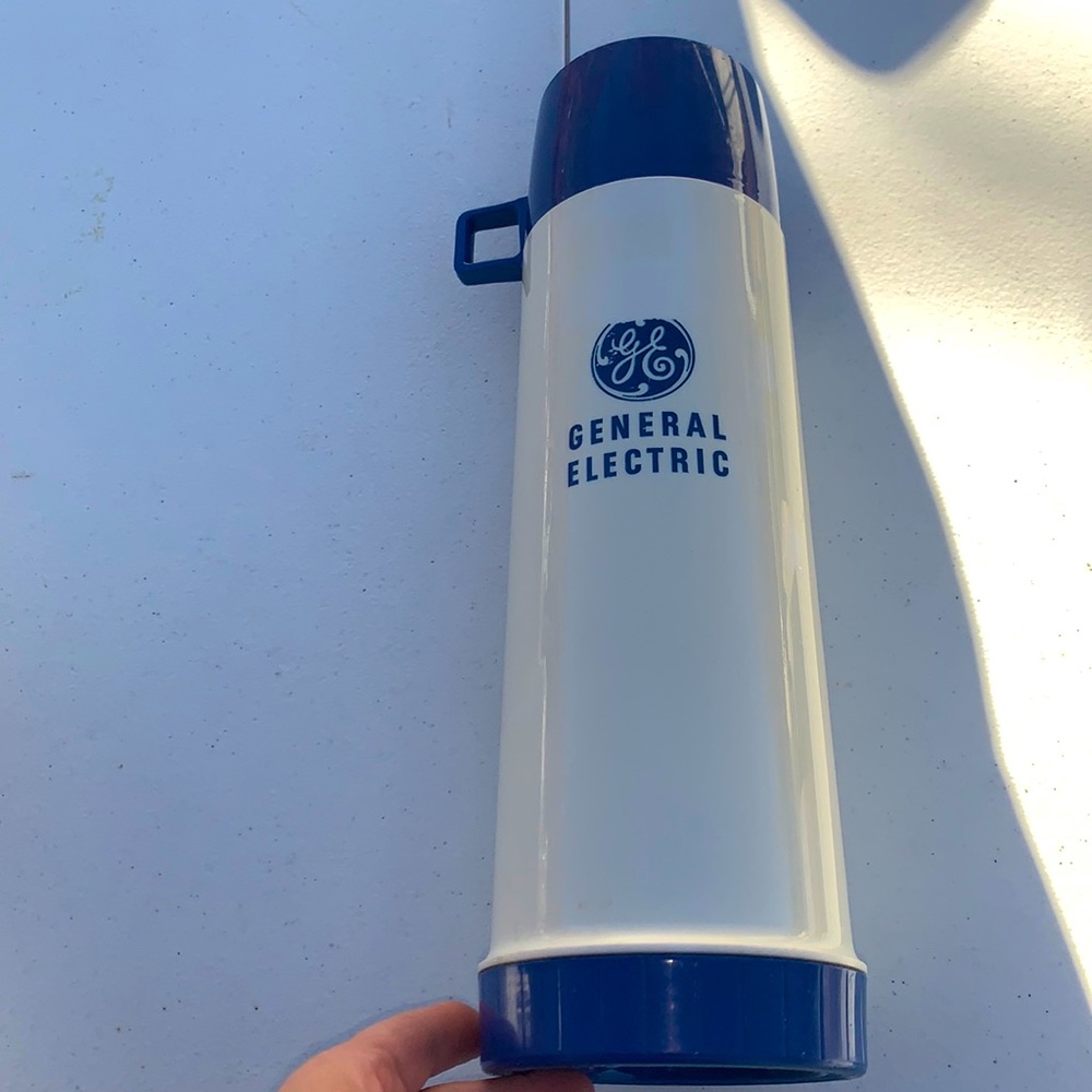 Vintage GE thermos
